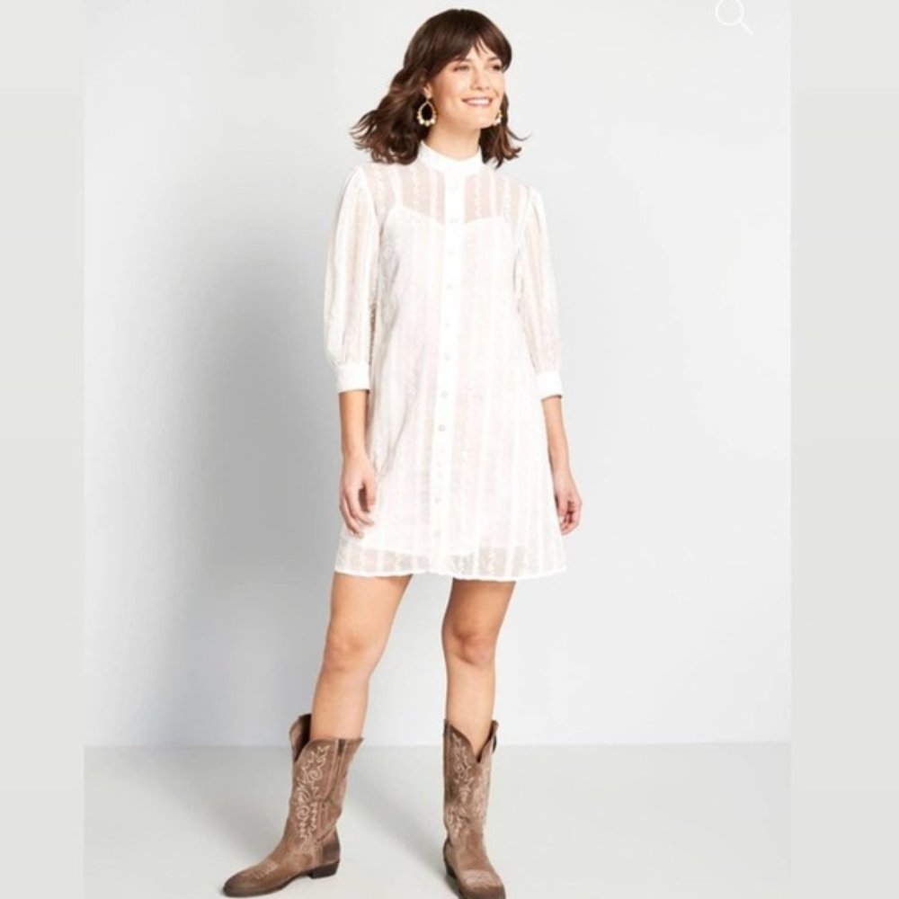 ModCloth Embroidered Sheer Floral Button Front Dress Size XS